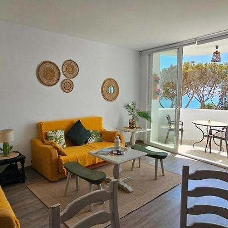 Beachfront Apartment In Calahonda MIJAS COSTA Exteriör bild