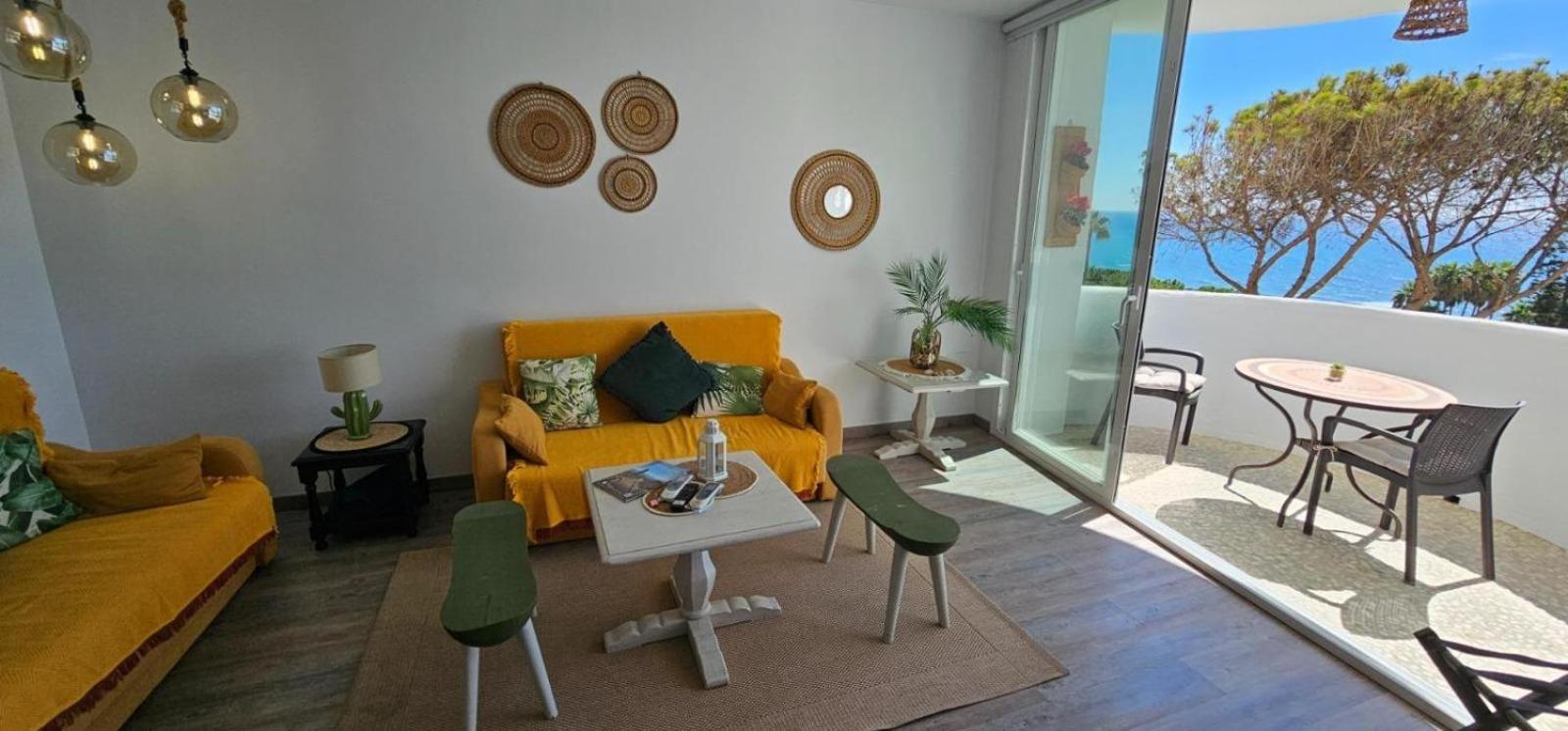 Beachfront Apartment In Calahonda MIJAS COSTA Exteriör bild